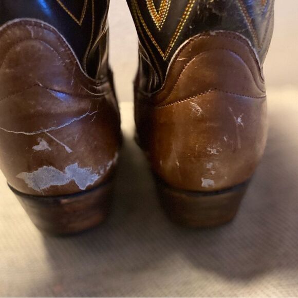 Vintage Cowboy custom cognac boots with 5 stitch accent. Size W 9.5 - Picture 13 of 16
